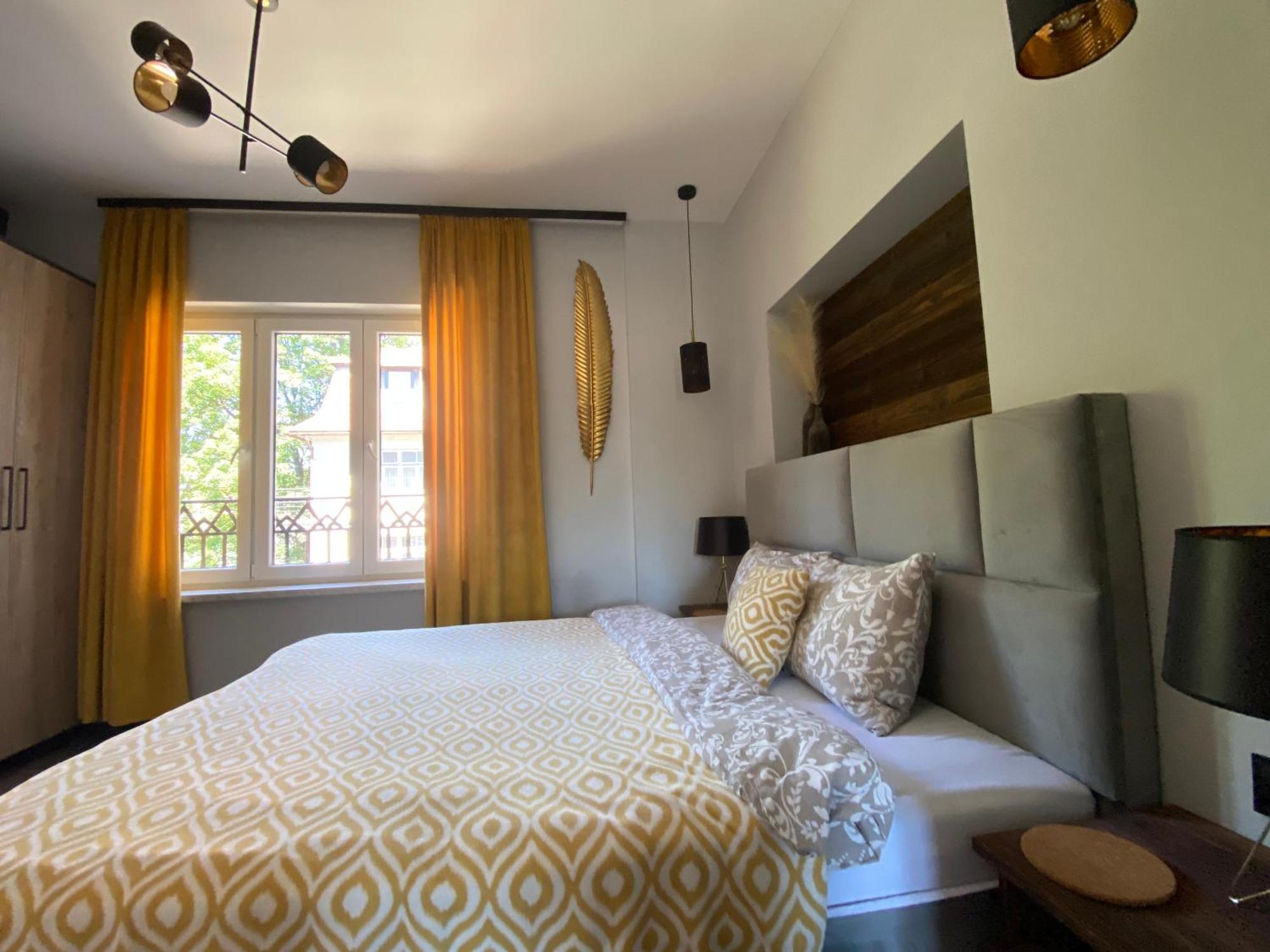 Apartamenty Zakopanepoleca - Krupowki Centrum エクステリア 写真